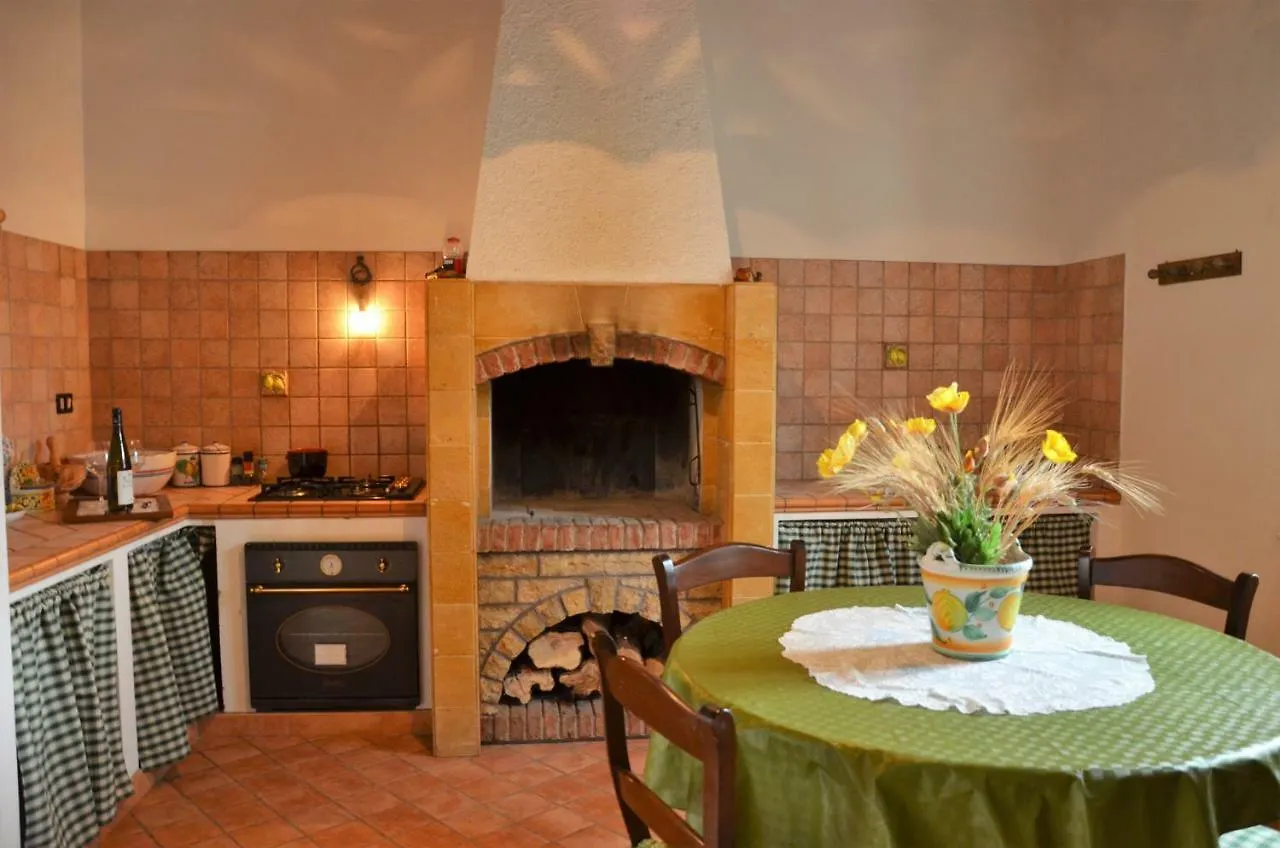 Casa Cartagine Daire Erice